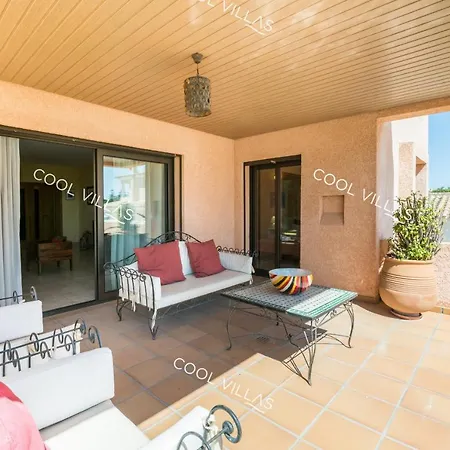 Gale - 100 Meters From Gale Villa *